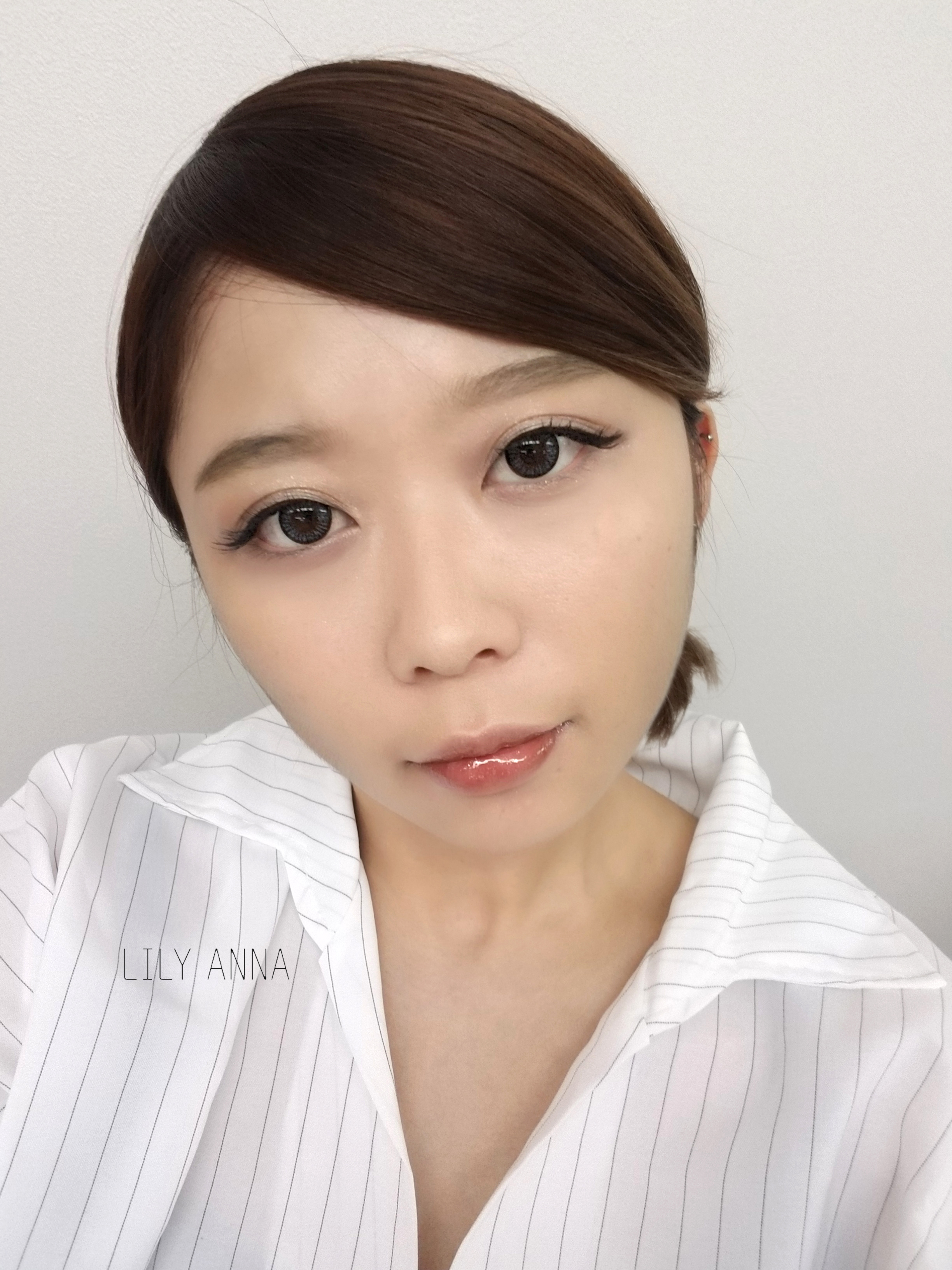 人気グレーカラコン 沢尻エリカモデル Ever Color １day エバーカラーワンデー Platinum Gray プラチナムグレー の感想 装着画像レポ 口コミ カラコン通販 Lily Anna リリーアンナ 公式 送料無料 即日発送