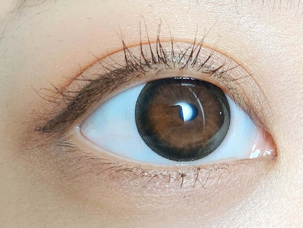 リリーアンナ　カラコン　カンテリ