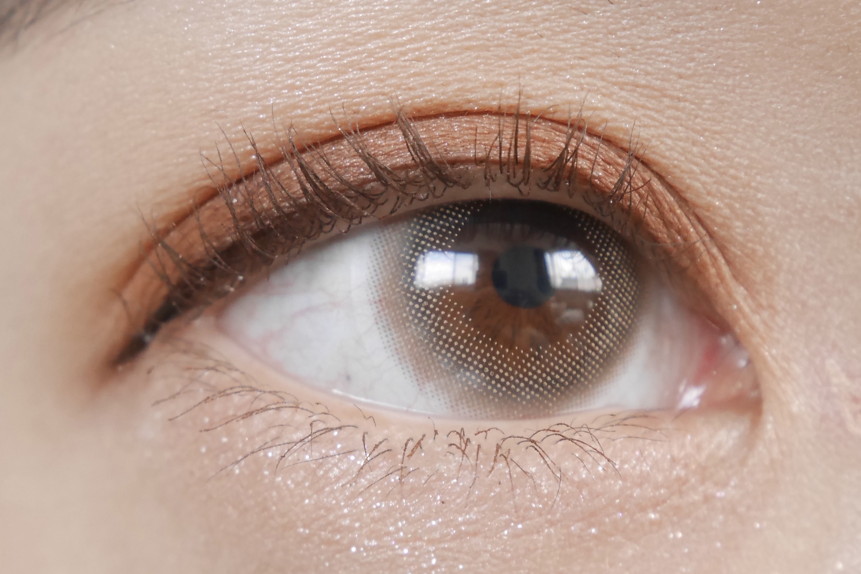 トパーズ　カラコン　指原莉乃