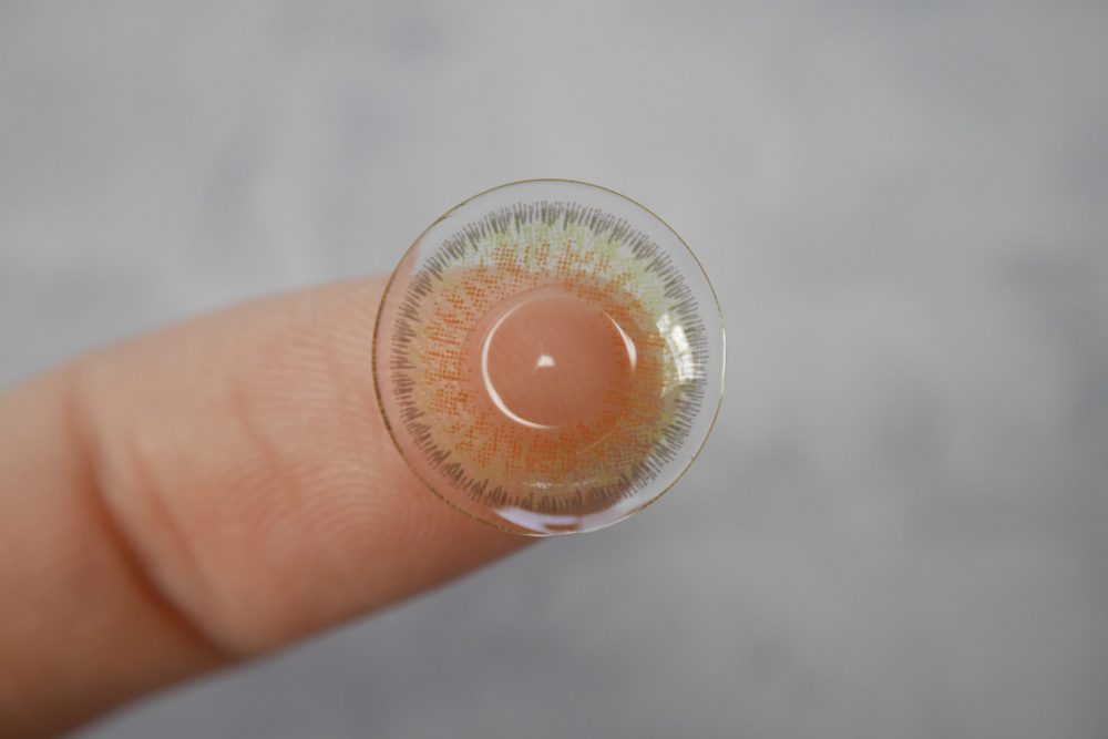 ミミジェム　カラコン　マギー